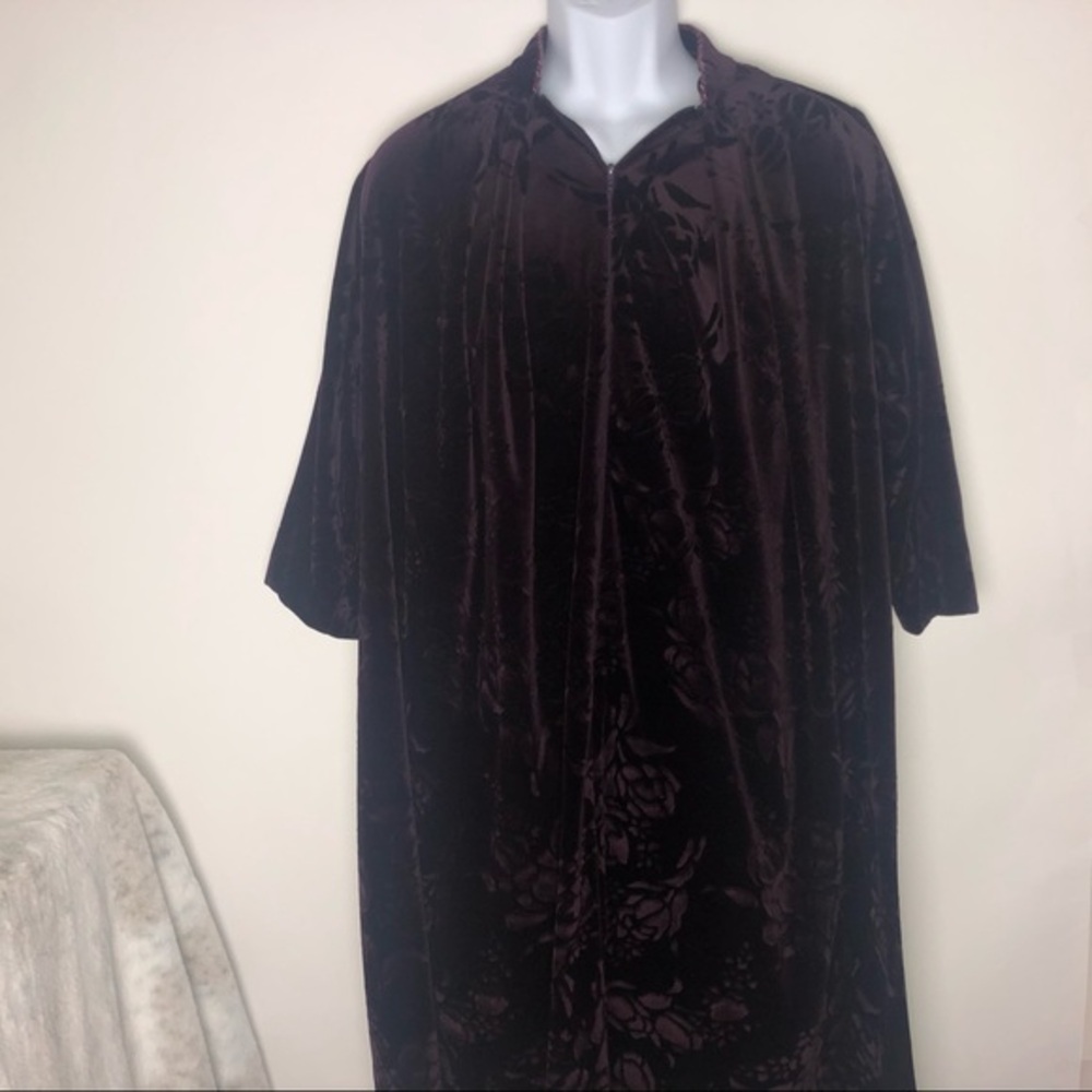 Jasmine Rose Robe Burgundy Red Plush 3D Floral Women's Small